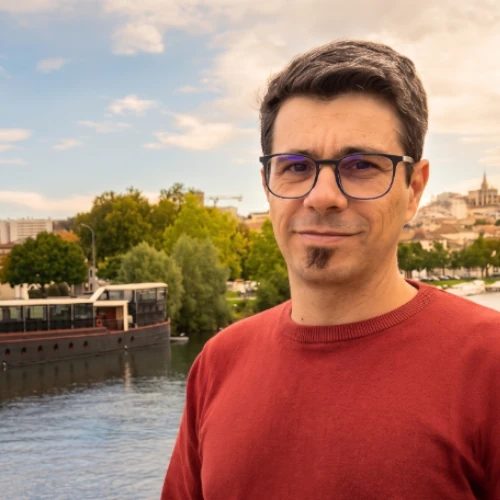 consultant-ia-automatisation-angouleme-rodrigo-fabi Rodrigo Fabi, consultant IA et automatisation à Angoulême pour TPE PME